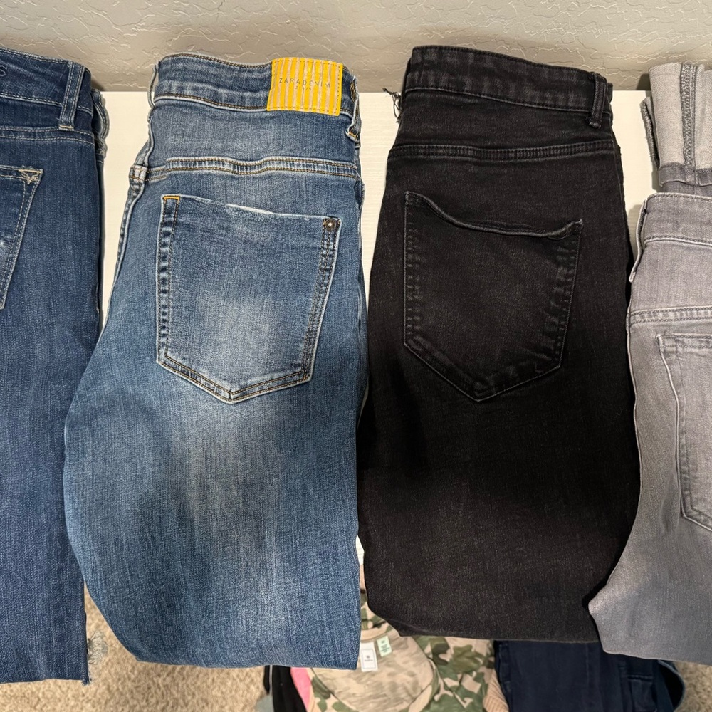 Denim Women's Jeans
Joe’s, Zara, Vigoss